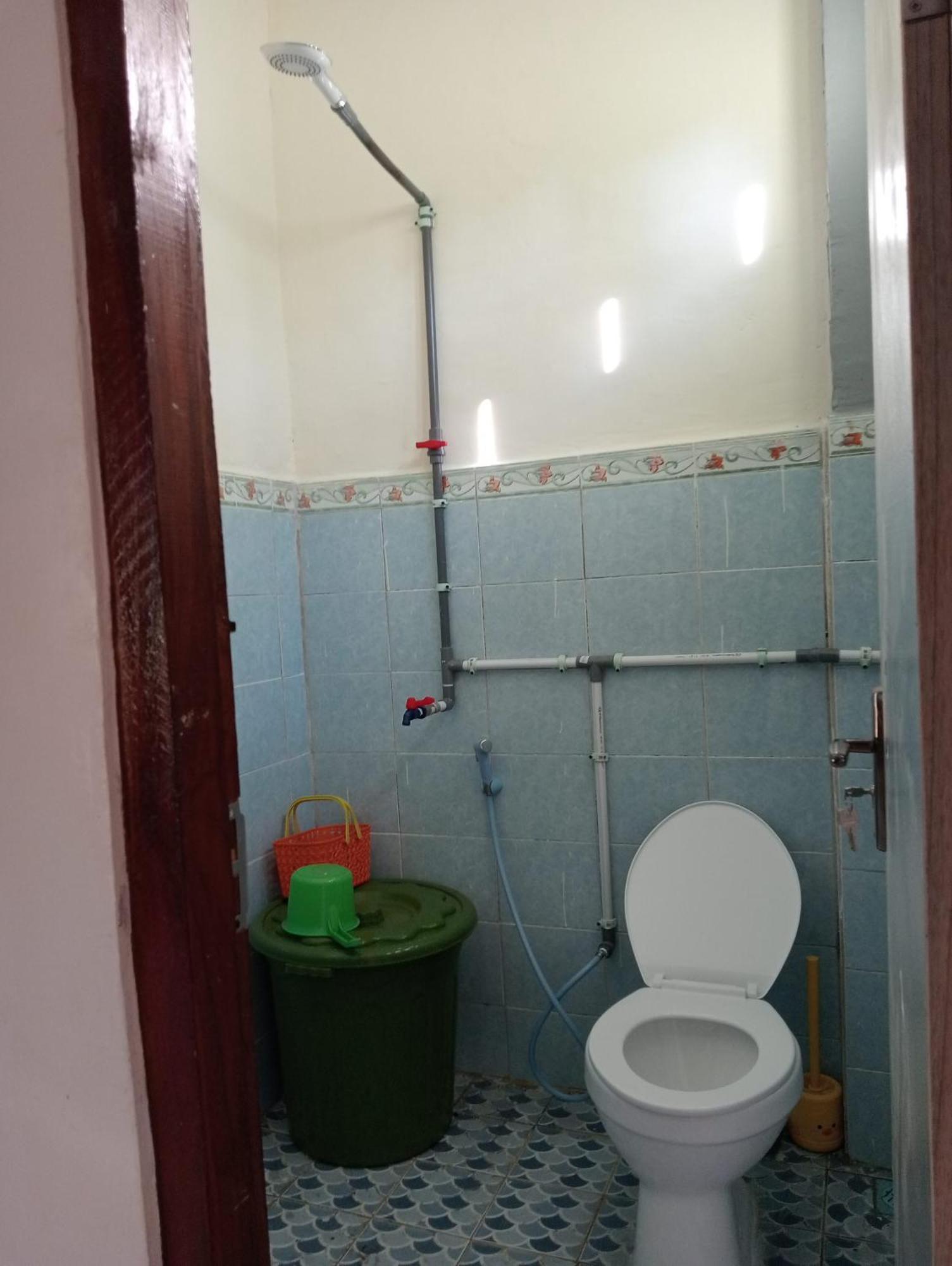 Yusilver Guest House 纳闽巴霍 外观 照片
