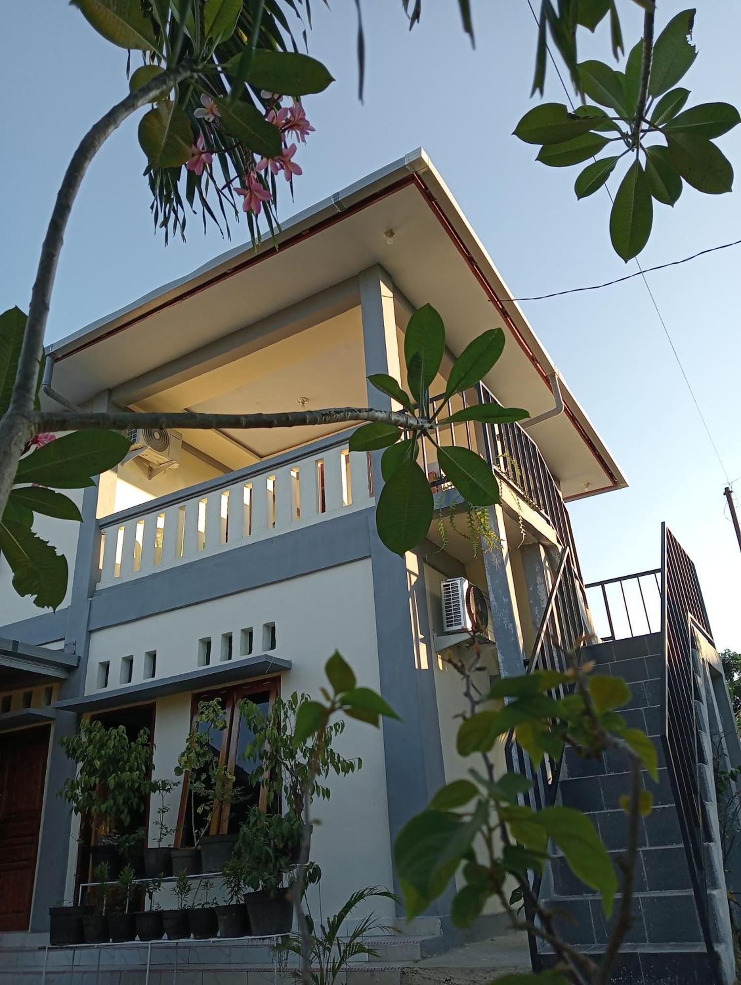 Yusilver Guest House 纳闽巴霍 外观 照片