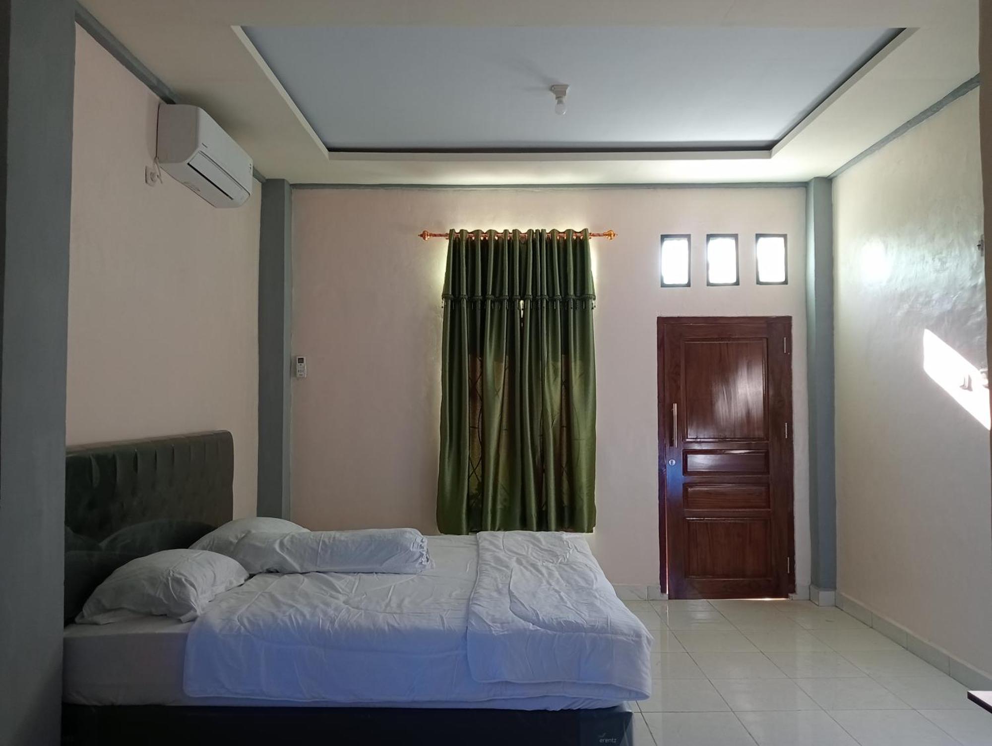 Yusilver Guest House 纳闽巴霍 外观 照片